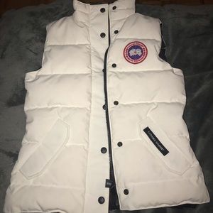 Ladies Canada Goose Vest